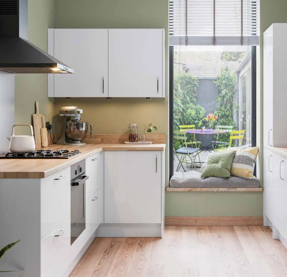 Modus Piatto contemporary kitchen